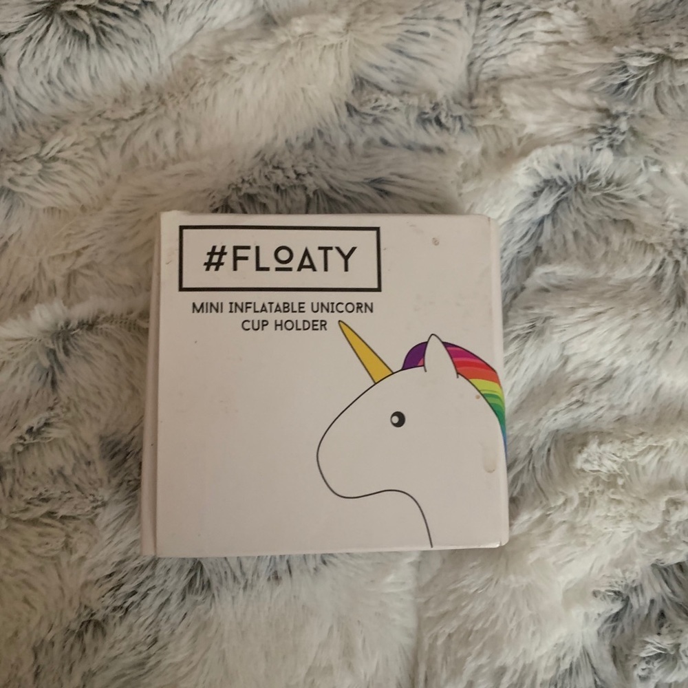 🎄 New in Box Unicorn Drink Pool Floaty